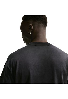 CAMISETA NIKE HOMBRE II6572-010 Talla M