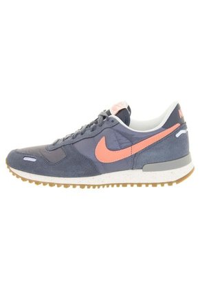 Lifestyle Nike Air Vortex Gris