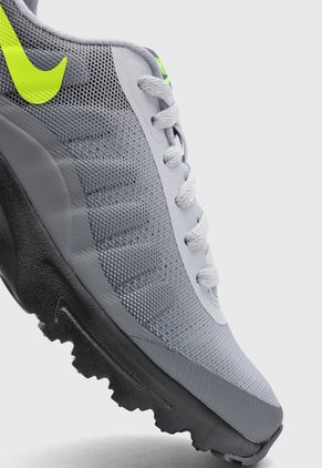 Tenis Lifestyle NIKE Air Max Invigor Gris