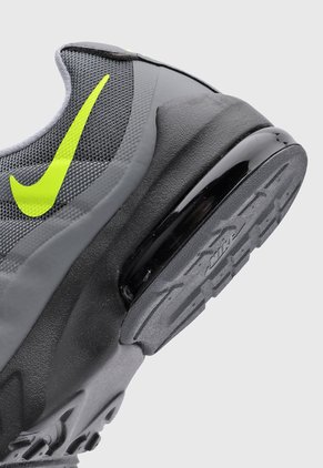 Tenis Lifestyle NIKE Air Max Invigor Gris