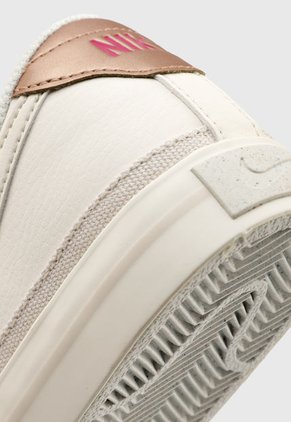 Tenis Lifestyle Marfil-Dorado Nike Court Legacy NN