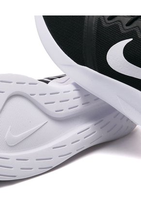 Tenis Lifestyle Running Negro-Blanco Nike Vtr