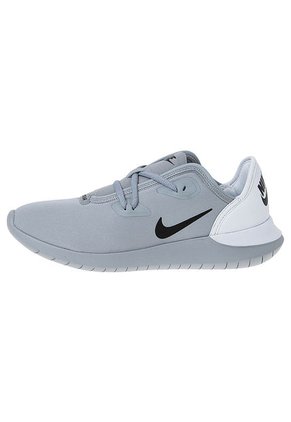 Running Gris NIKE Hakata