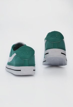 Tenis Lifestyle Verde-Blanco Nike Court Legacy EU 39