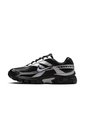 TENIS NIKE MUJER IO7597-001 INITIATOR Talla 7.5 de Nike