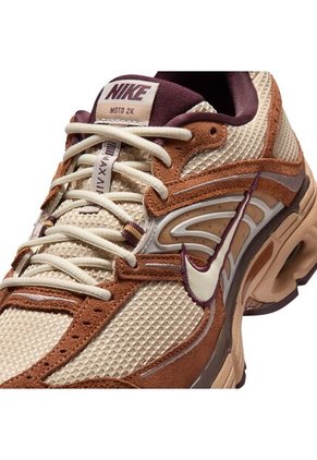 TENIS NIKE HOMBRE IQ3410-281 AM MOTO Talla 9
