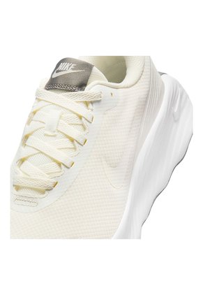 TENIS NIKE MUJER FV6343-120 PROMINA Talla 7.5