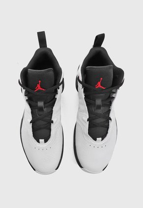 Tenis Basketball Blanco-Negro NIKE Jordan Stay Loyal 3