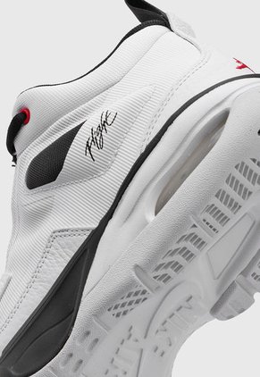 Tenis Basketball Blanco-Negro NIKE Jordan Stay Loyal 3