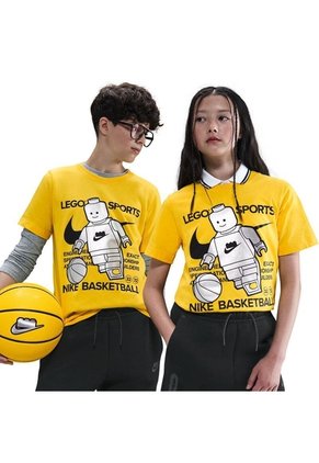 Camiseta Niños Nike X LEGO Collection Amarillo