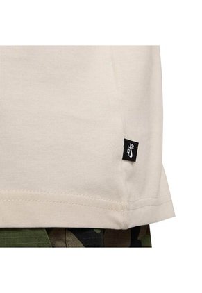 CAMISETA NIKE HOMBRE FZ5281-104 Talla M