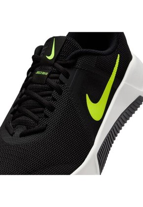 Tenis Nike Mc Trainer 3 Hombre-Negro/Verde