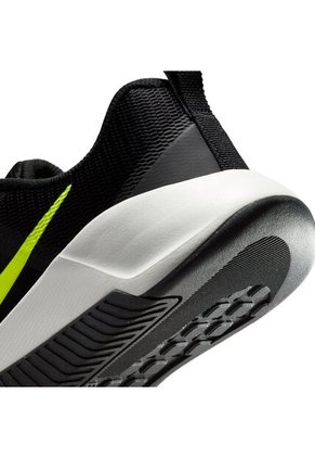 Tenis Nike Mc Trainer 3 Hombre-Negro/Verde