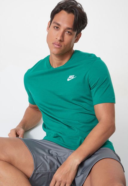 Camiseta Verde-Blanco Nike Sportswear Club