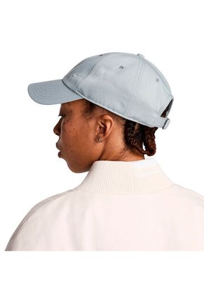 GORRA NIKE FZ5698-002 Talla S-M