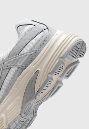Tenis Lifestyle Nike Initiator Gris Claro