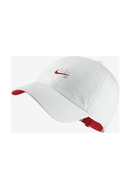 gorras nike triangulo