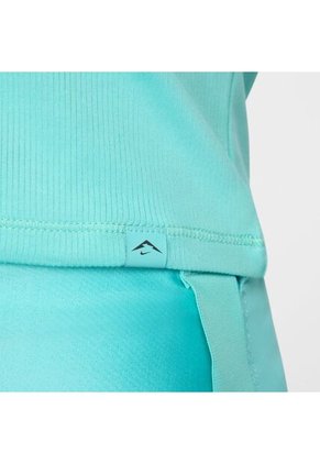 Camiseta Mujer Nike Trail