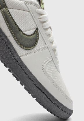 Tenis Lifestyle NIKE Field Marfil