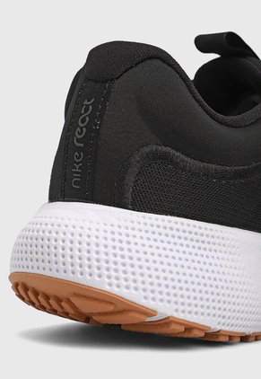 Tenis Running Negro-Blanco Nike React Escape Run