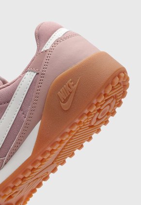 Tenis Lifestyle NIKE Terra Manta Rosa