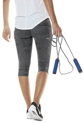 Capri Negro-Gris Nike