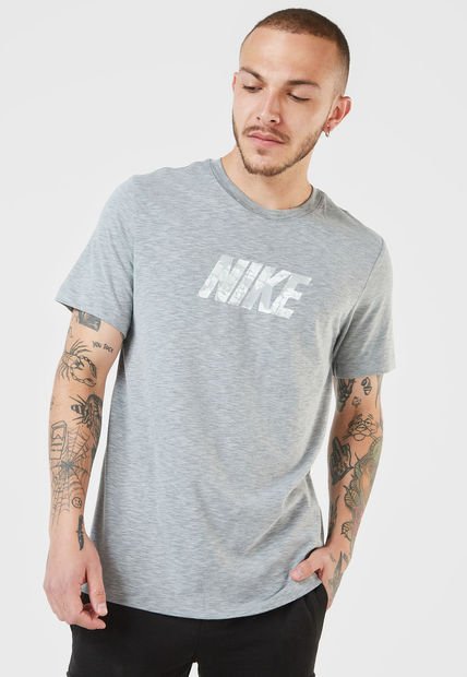 Camiseta Gris-Blanco Nike Dri-Fit Club
