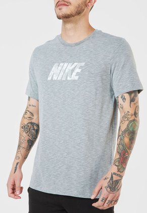 Camiseta Gris-Blanco Nike Dri-Fit Club