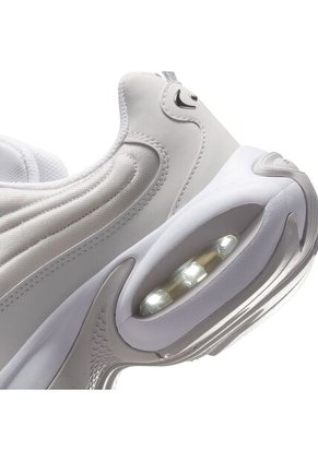 TENIS NIKE MUJER IB8880-101 AM PORTAL Talla 8