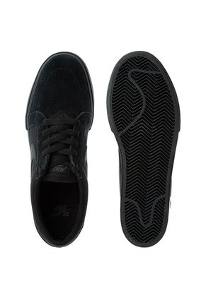 Skateboarding Negro Nike Sb Satire II