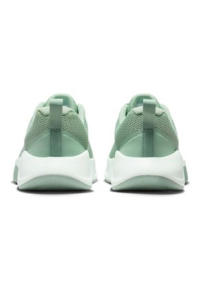 TENIS NIKE MUJER FQ1830-015 MC TRAINE Talla 7.5