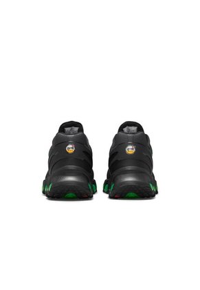 Tenis Hombre Nike Air Max Dn8 Negro