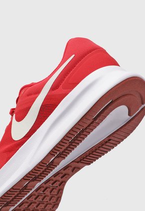 Tenis Running Rojo-Blanco Nike Run Swift 3