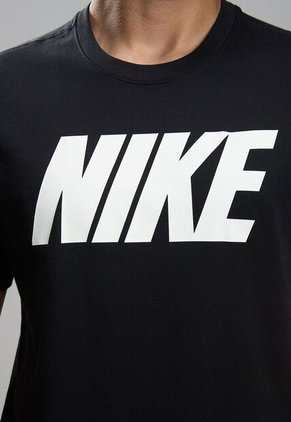 Camiseta NIKE Negro