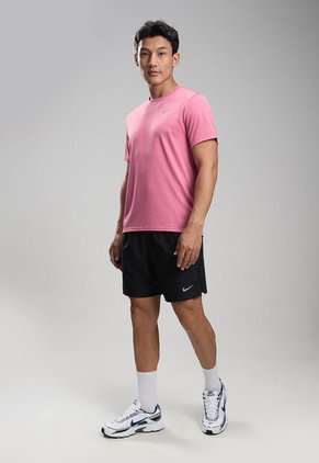 Camiseta NIKE Uv Miler Rosa