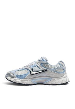 Tenis Nike W V5 Rnr Suede Mujer-Blanco/Azul