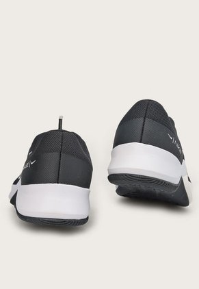 Tenis Training Negro-Blanco Nike MC Trainer 2