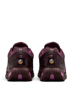 Tenis Nike W Air Max Dn Glow Mujer-Vino Tinto