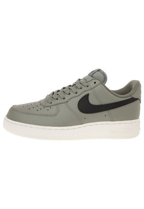 Tenis Lifestyle Gris Nike Air Force I