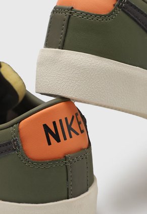 Tenis Lifestyle Verde-Beige-Negro Nike Blazer Low '77