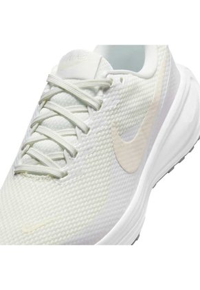 TENIS REVOLUTION 8 NIKE