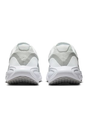TENIS NIKE HOMBRE HJ9198-122 REVOLUTIO Talla 7