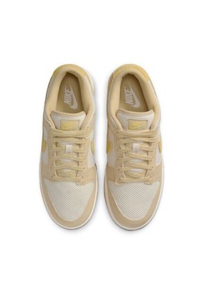Tenis Mujer Lifestyle Nike Dunk Low Next Nature SE Dorado