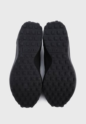Tenis Lifestyle Negro Nike Waffle Debut