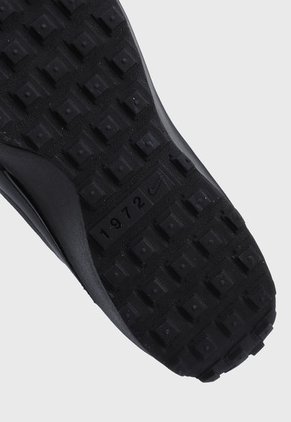 Tenis Lifestyle Negro Nike Waffle Debut