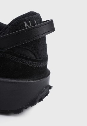 Tenis Lifestyle Negro Nike Waffle Debut