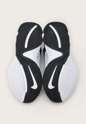 Tenis Basketball Blanco-Negro Nike Giannis Immortality 3 Oreo