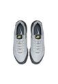 TENIS AIR MAX INVIGOR NIKE de Nike