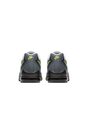 TENIS AIR MAX INVIGOR NIKE
