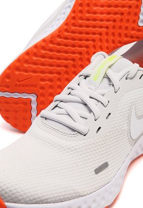 Tenis Running Beige-Rosa-Naranja Nike Revolution 5